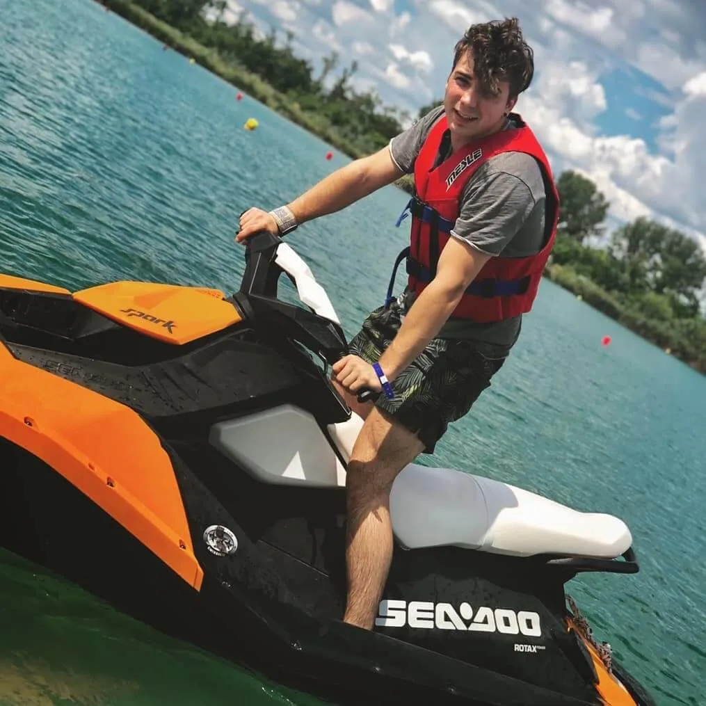SeaDoo Spark jet ski – 2/3. fotó